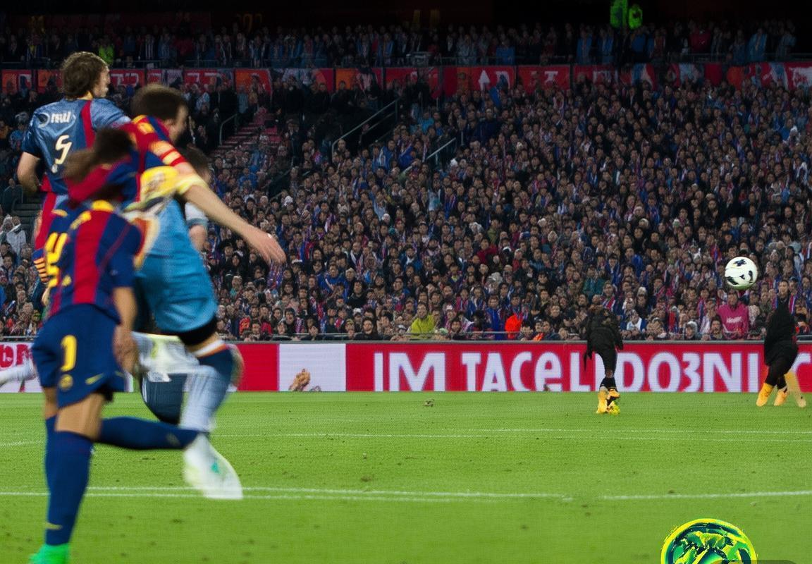 2014年国家德比：梅西与C罗巅峰对决回顾(图3)